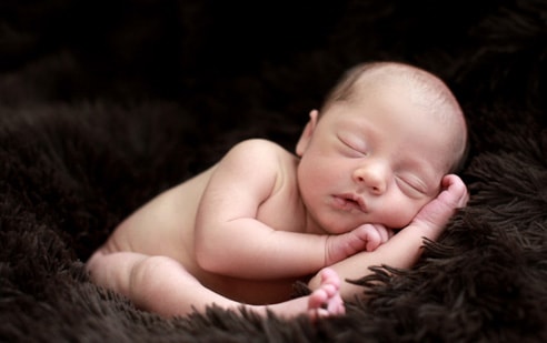 Top French Boy Names &bull; Léo
